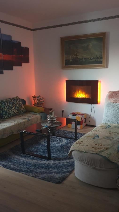 Apartman Pobuk Примоштен Екстер'єр фото