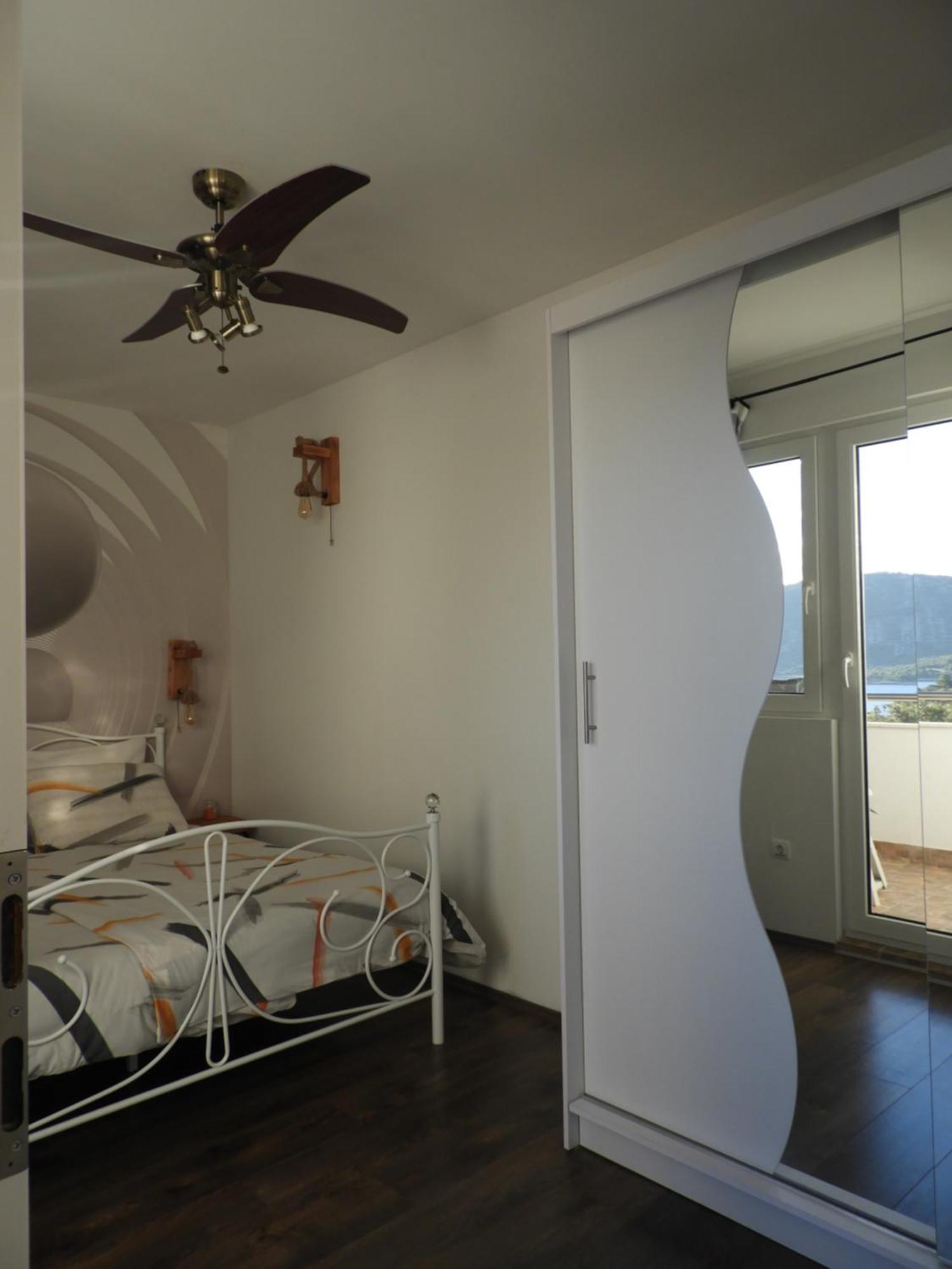 Apartman Pobuk Примоштен Екстер'єр фото