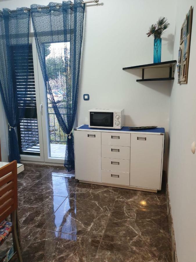 Apartman Pobuk Примоштен Екстер'єр фото